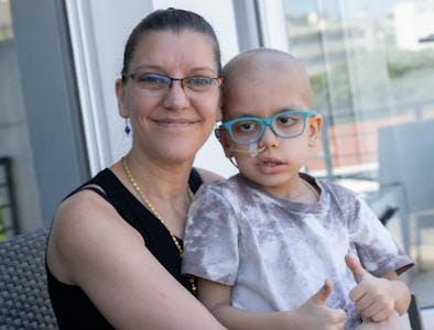 El difícil recorrido de enfrentar la noticia que un hijo tiene cáncer 